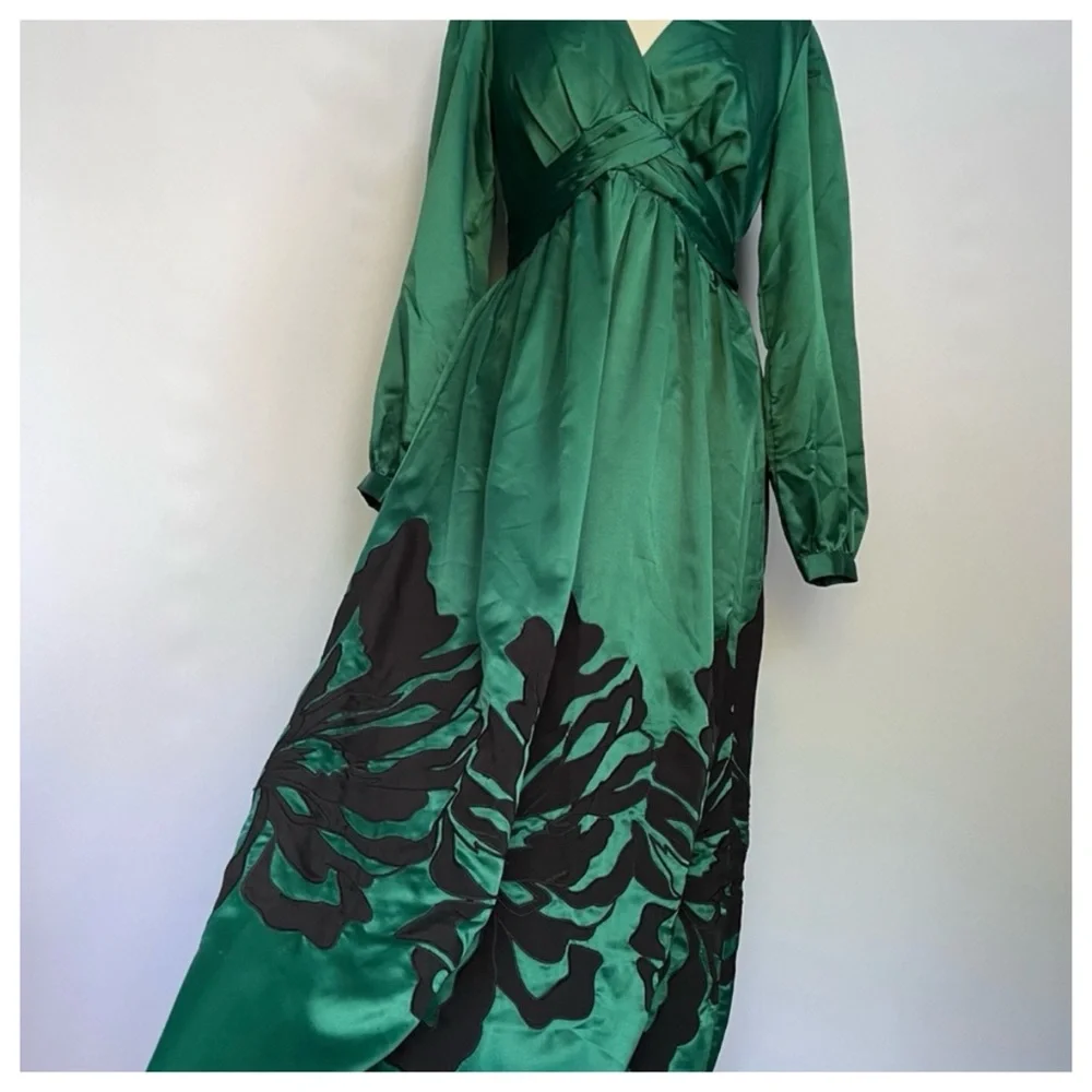 NWT Ssle Anthropologie Nikasha Emerald Green Embroidered Appliqué Maxi Dress - Picture 7 of 14